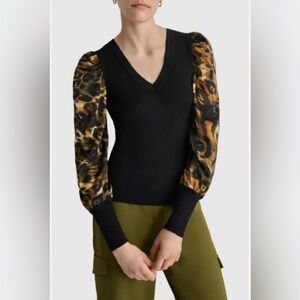 NWT DKNY‎ Rib Puff Shoulder V-Neck Long Mix Animal Print Chiffon Sleeves Sweater